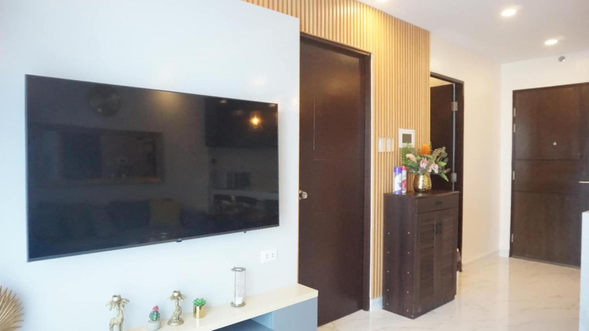 Deluxe Condo 2 Bedroom, 7Th Floor Room Bc In One Madison Tower 3, Megaworld Boulevard, Mandurriao Iloilo City, Philippines Dış mekan fotoğraf
