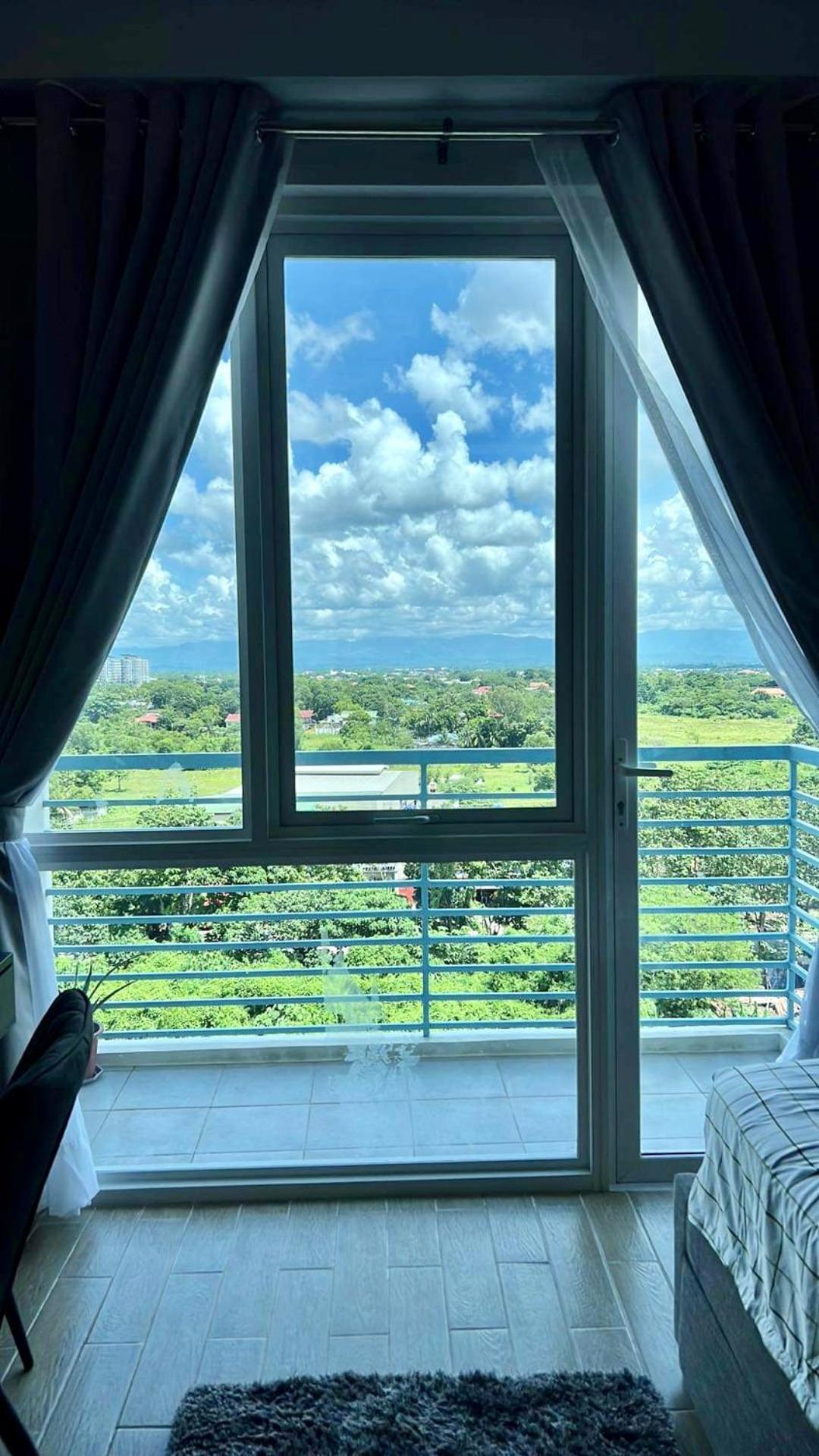 Deluxe Condo 2 Bedroom, 7Th Floor Room Bc In One Madison Tower 3, Megaworld Boulevard, Mandurriao Iloilo City, Philippines Dış mekan fotoğraf
